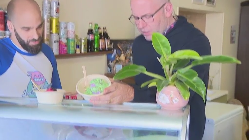 Located next door to Flour Girl and Flame, is a scoop shop that serves up local flavor